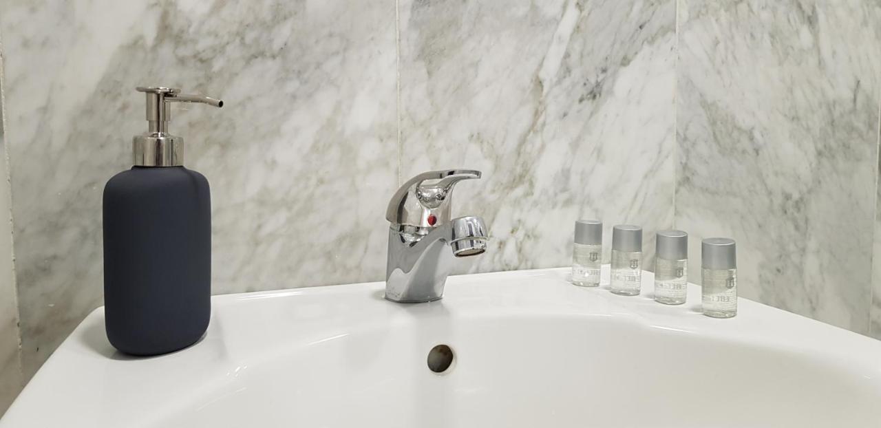 Lux Home - Sierpes Terrace Sewilla Zewnętrze zdjęcie